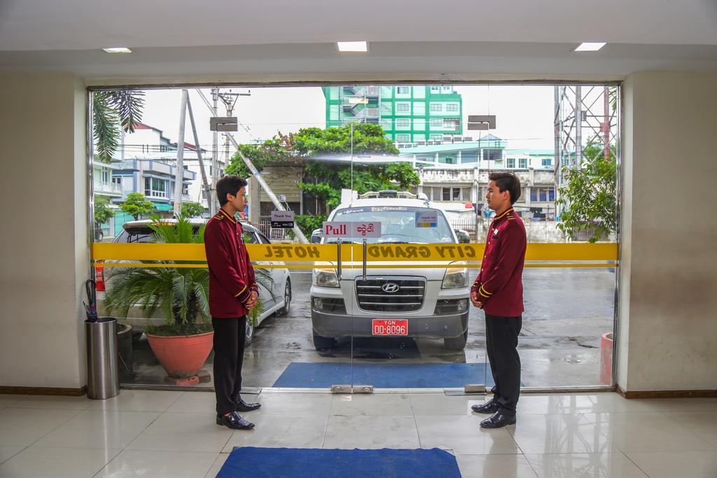 City Grand Hotel Mandalay Luaran gambar